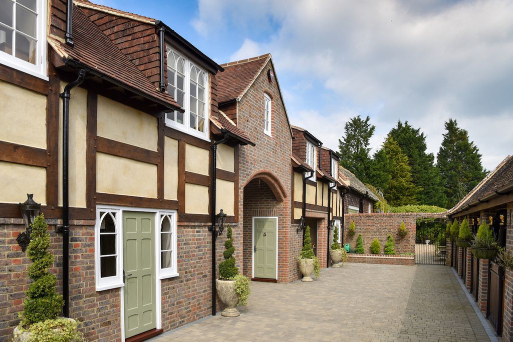 Additional image 37 of 8 bed country house for saleBrighton Road, Horsham RH13