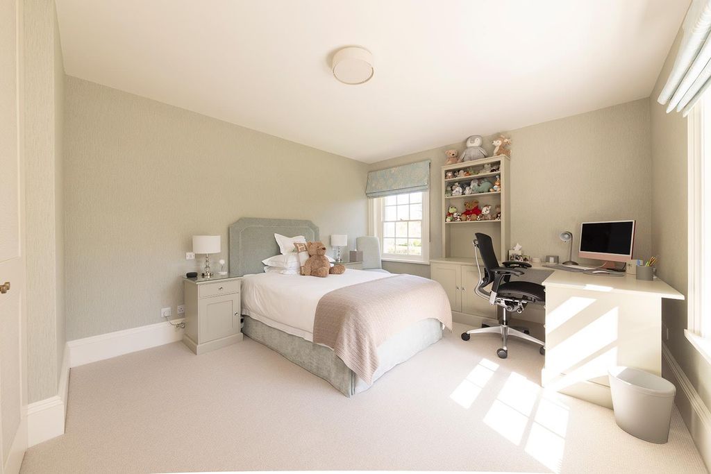 Additional image 13 of 5 bed detached house for saleMilton Lilbourne, Pewsey, Wiltshire SN9