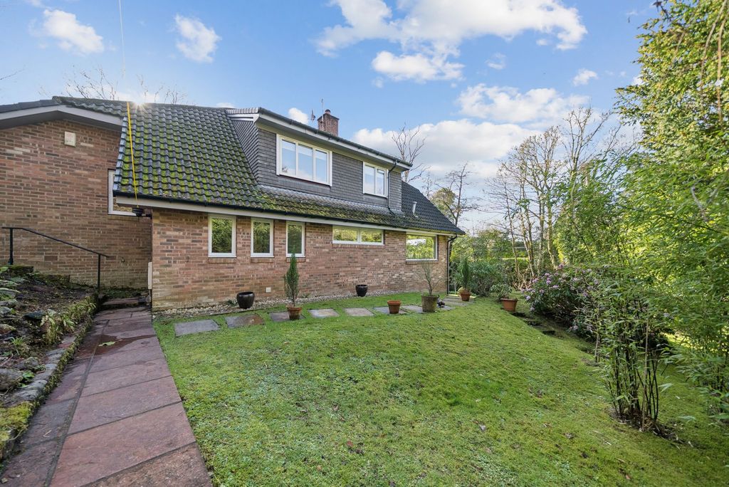 Additional image 35 of 4 bed detached house for sale23 Victoria Road, Helensburgh G84