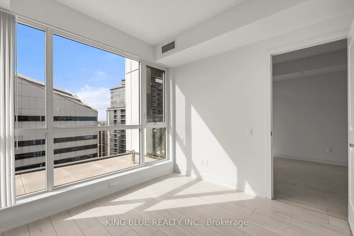 Additional image 16 of 4955 Yonge Street 2911