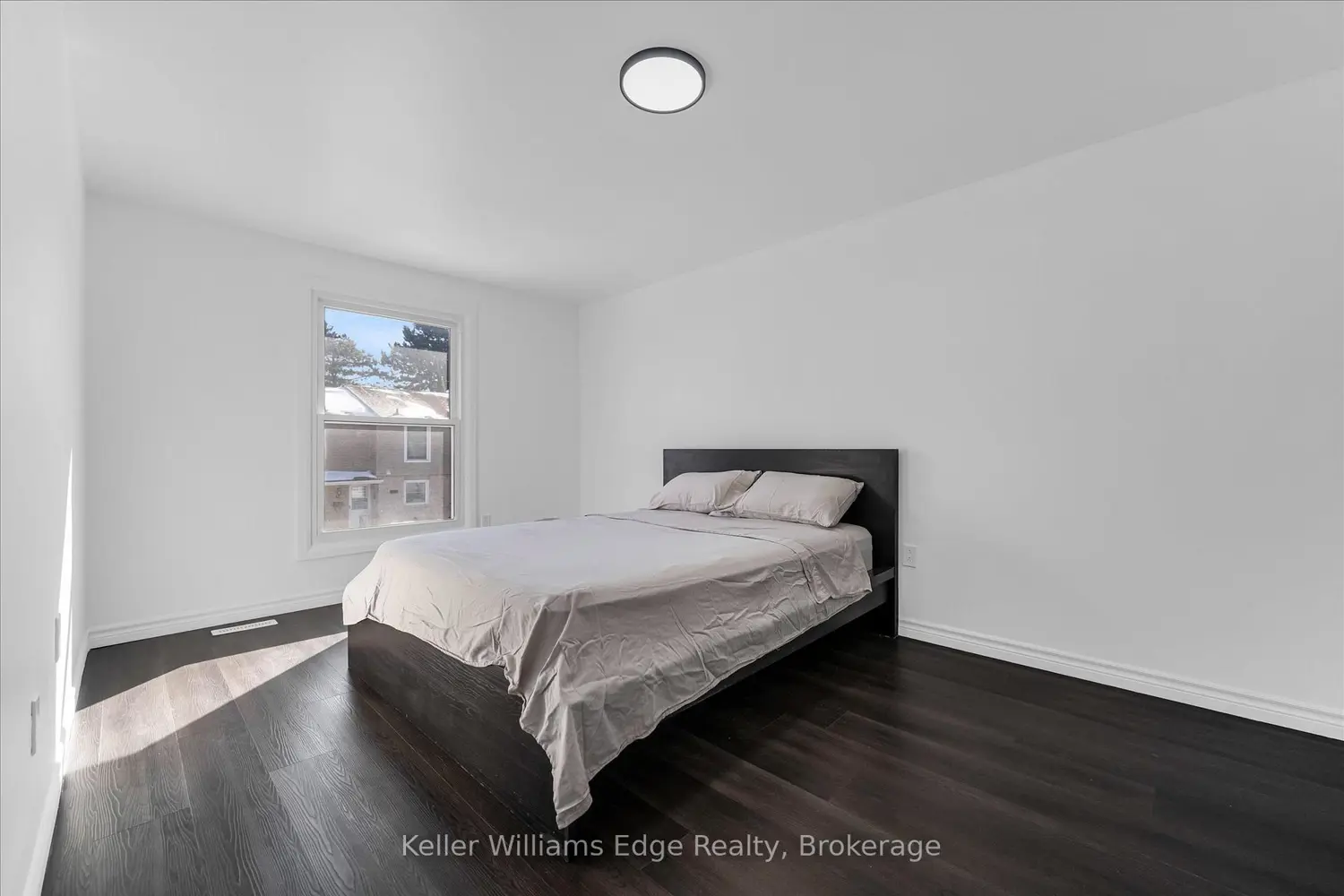 Additional image 14 of 10 Angus Road 17