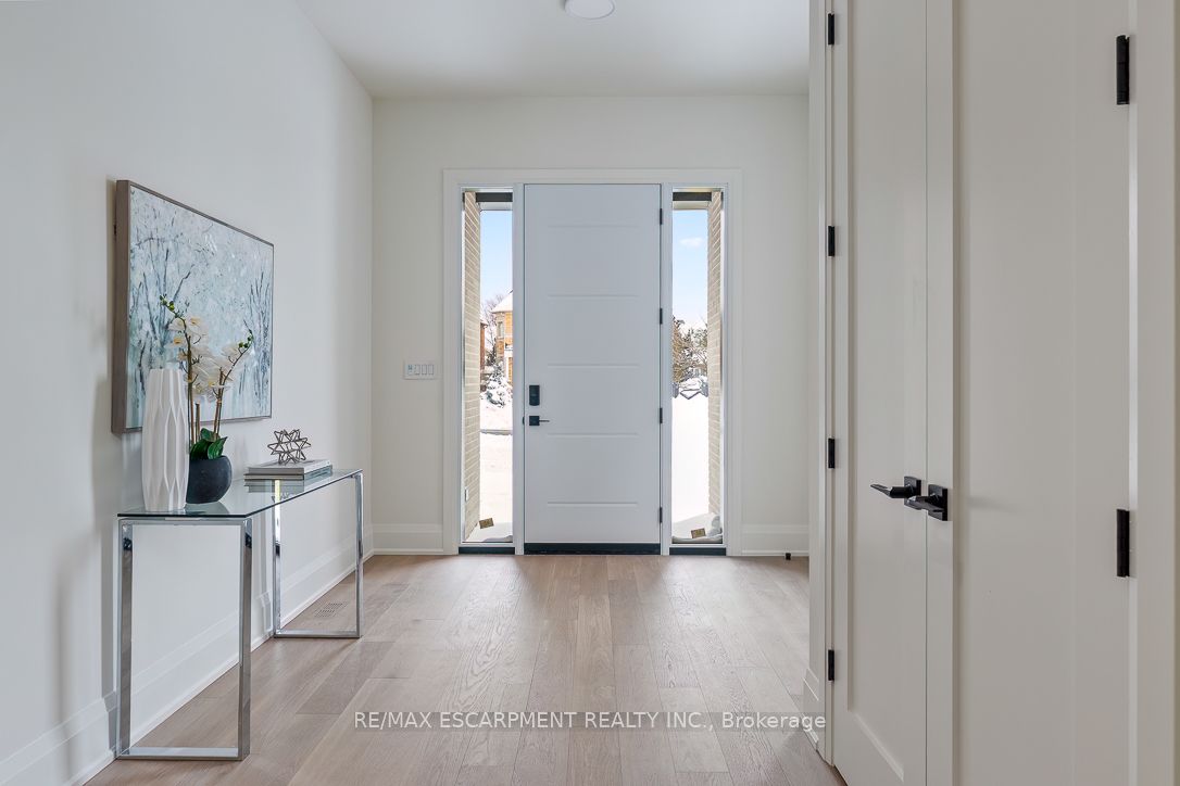 Additional image 2 of 2350 Eighth Line, Oakville, ON, L6H 7E6