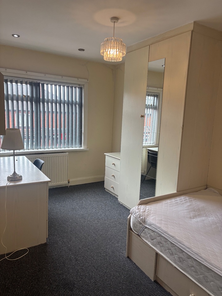 Additional image 13 of Room in a Shared House, Mayville Avenue, LS6, N1 7GU