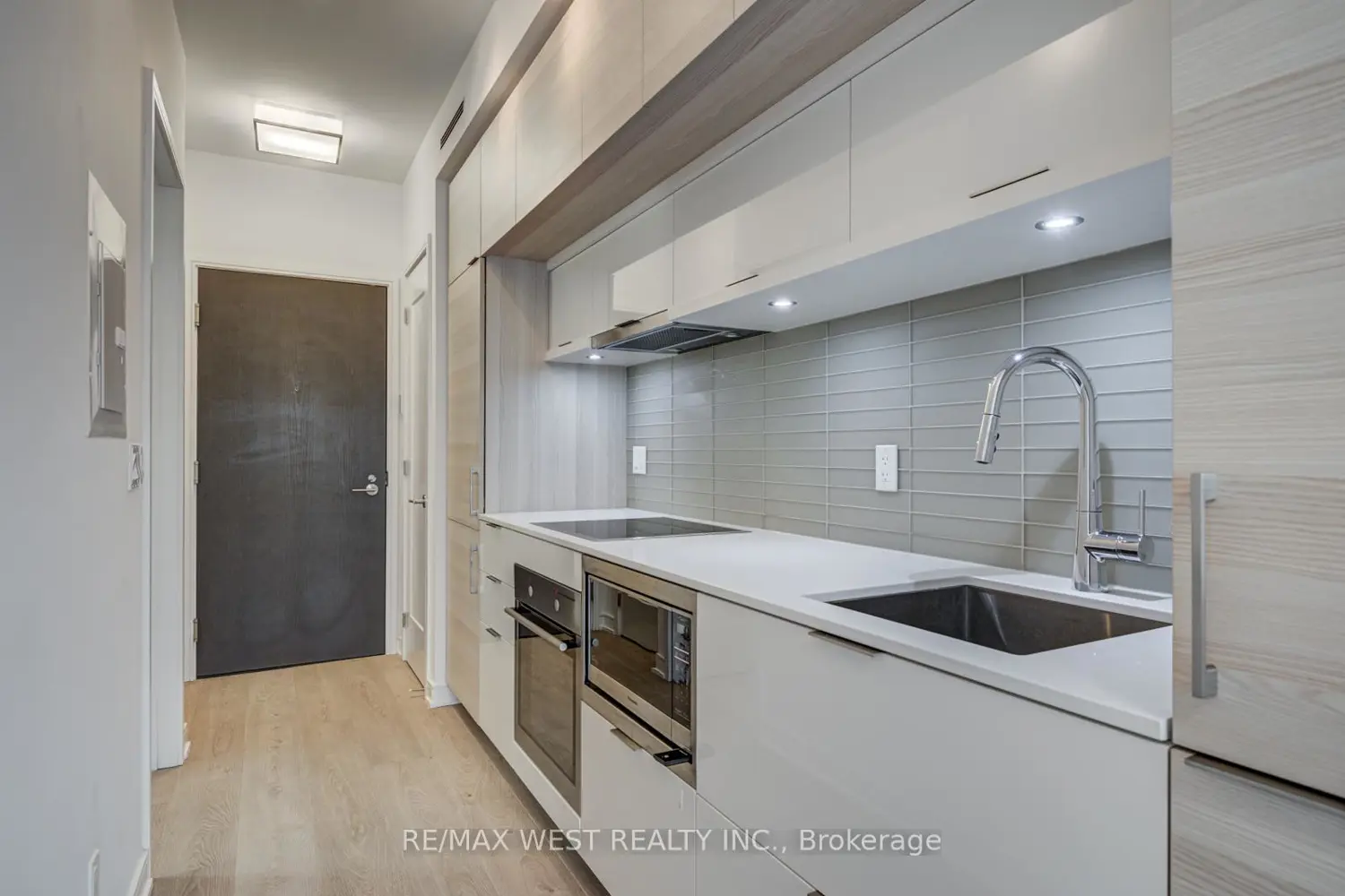 Additional image 4 of 88 Scott Street 1502, Toronto