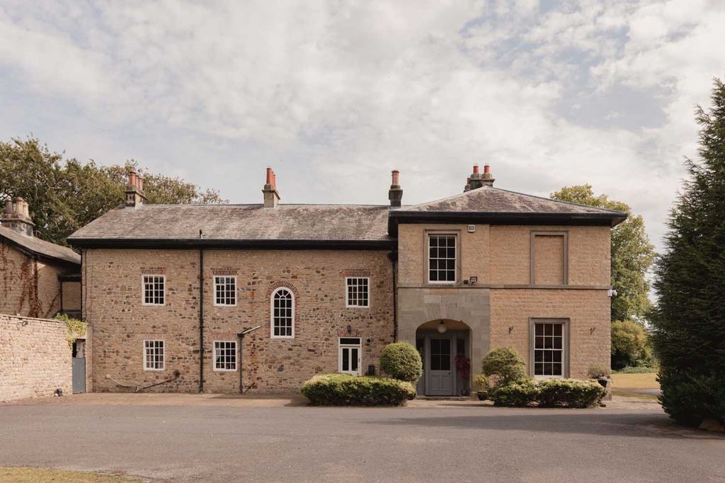 4 bed country house for saleCoatham Hall, Coatham Mundeville, Darlington, County Durham DL3