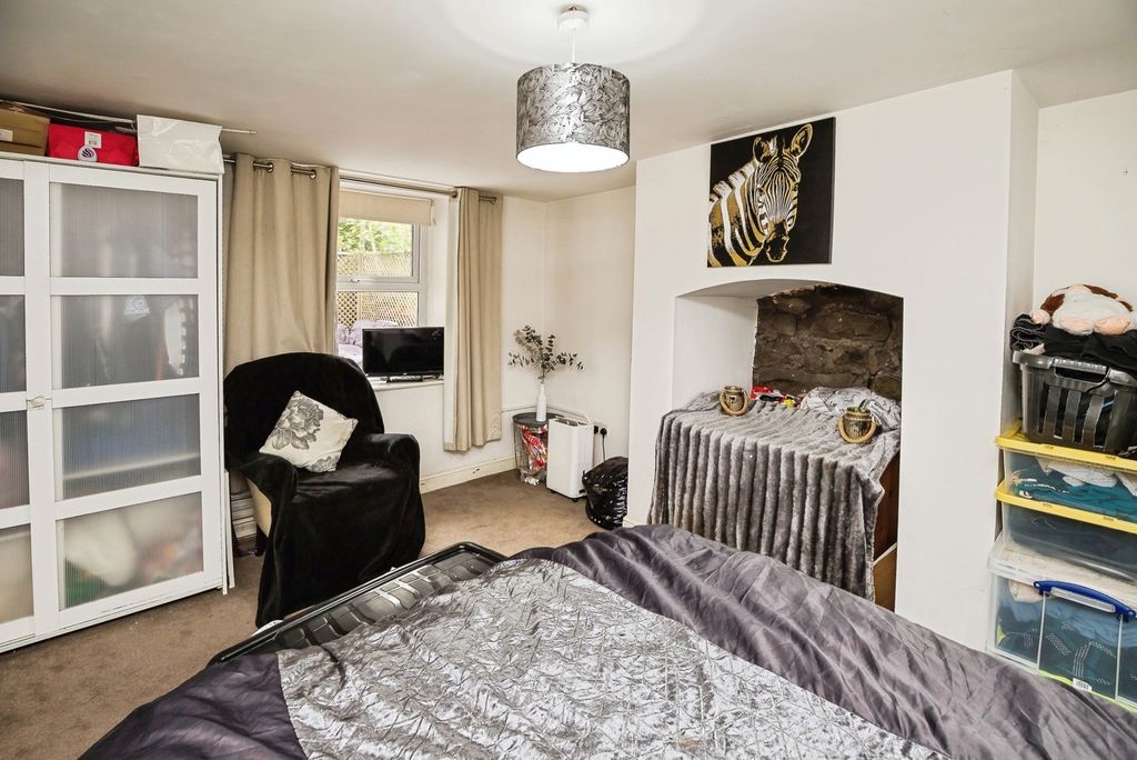 Additional image 25 of 5 bed flat for saleCrane Street, Cefn Mawr, Wrexham LL14