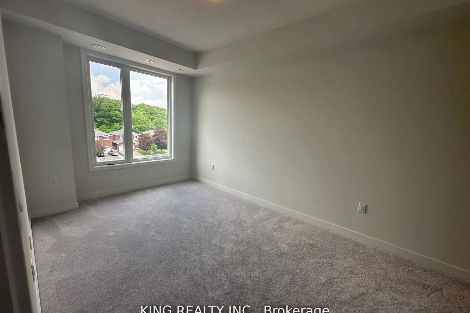 Additional image 10 of 3566 Colonial Drive 15