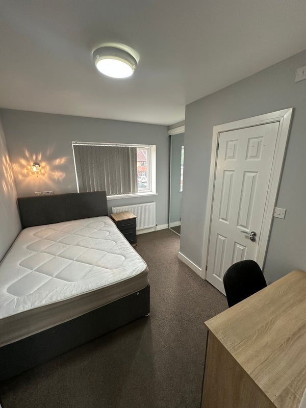 Room in a Shared House, St Hildas Way, LS9, N1 7GU