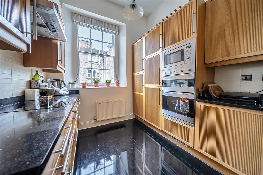 Additional image 13 of 2 bed flat for saleElton Road, Clevedon BS21