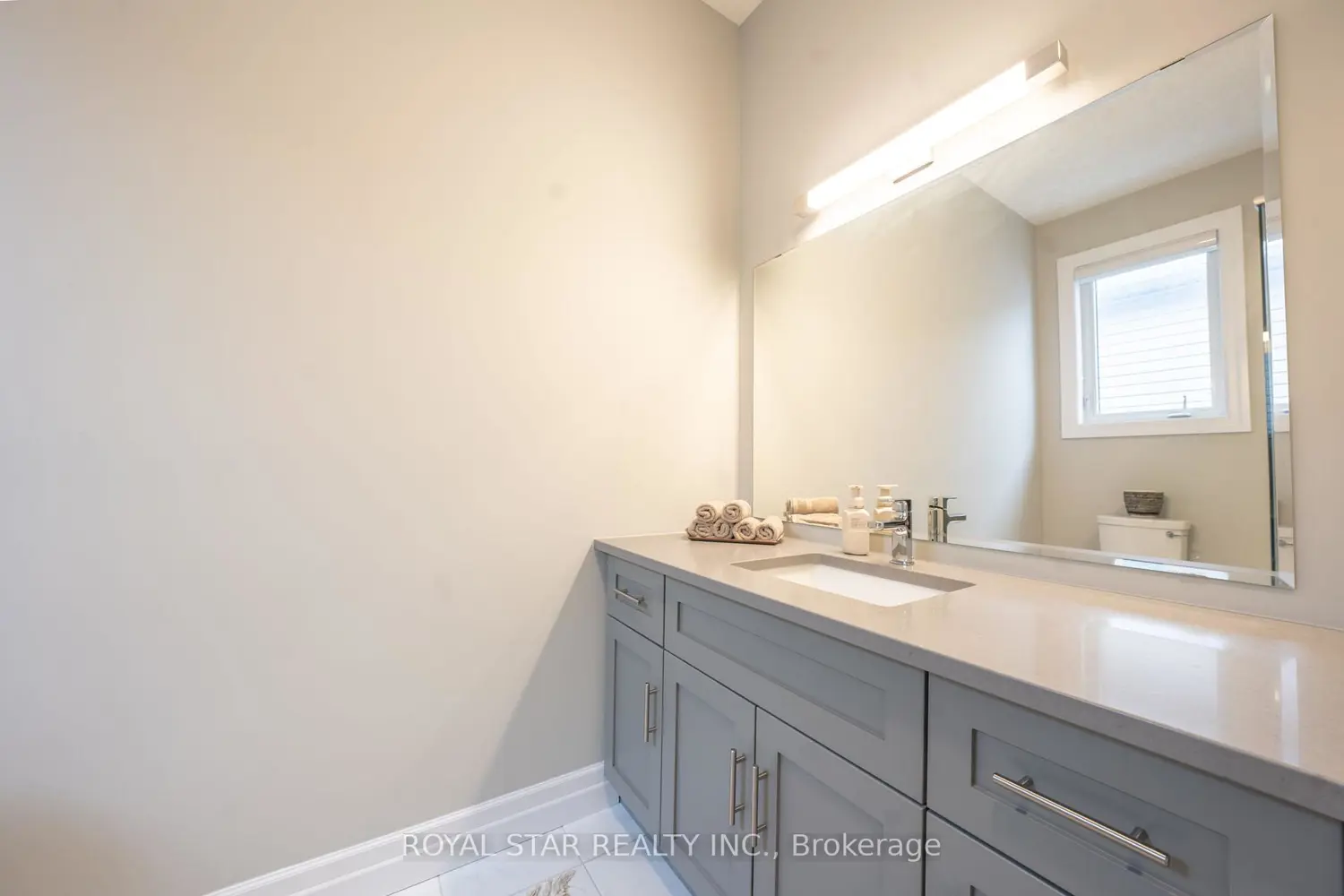 Additional image 15 of 325 Masters Drive