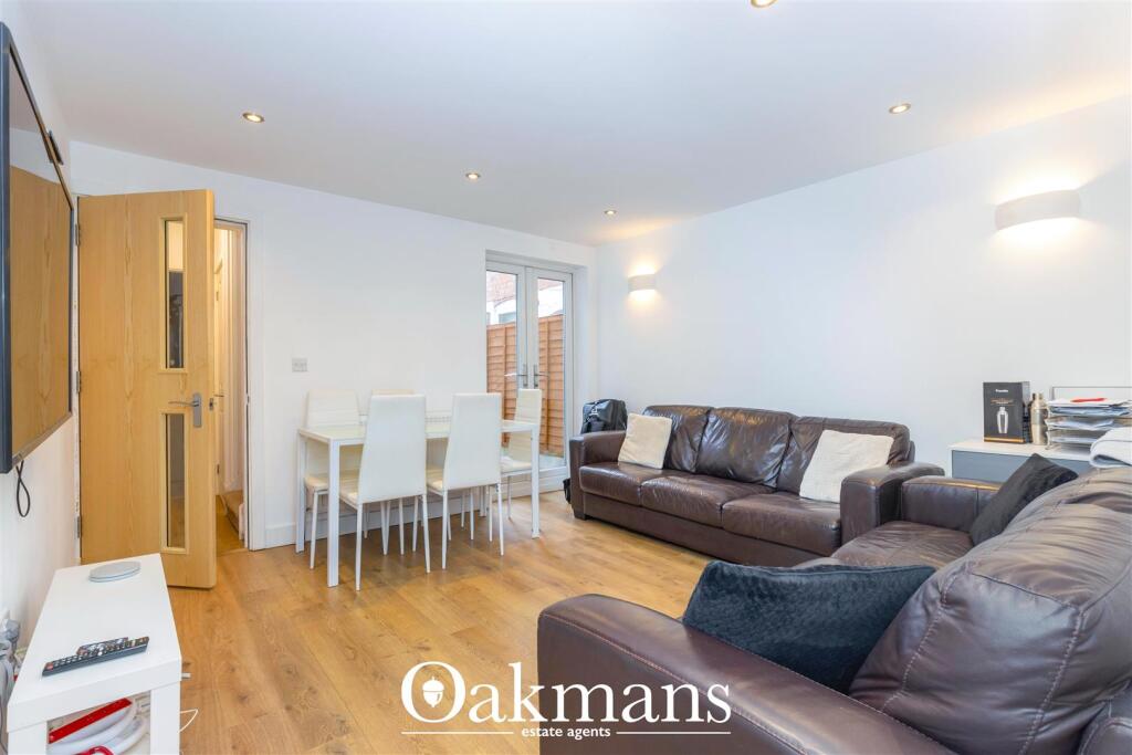 Additional image 18 of Warwards Lane, Birmingham, West Midlands, B29