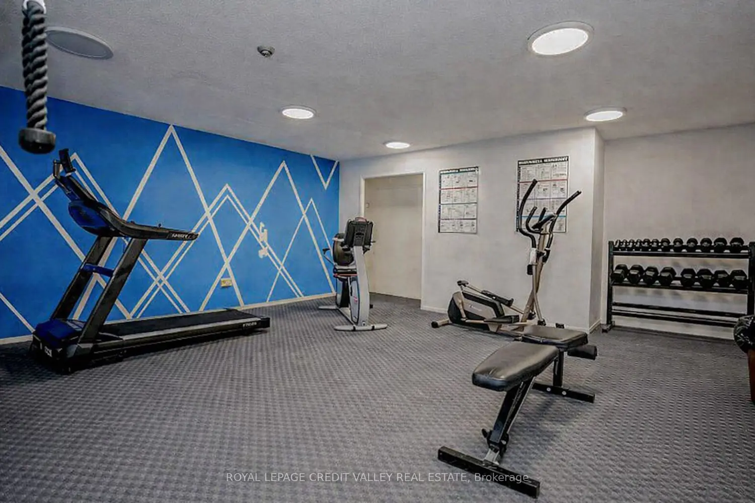 Additional image 19 of 3120 Kirwin Avenue 501