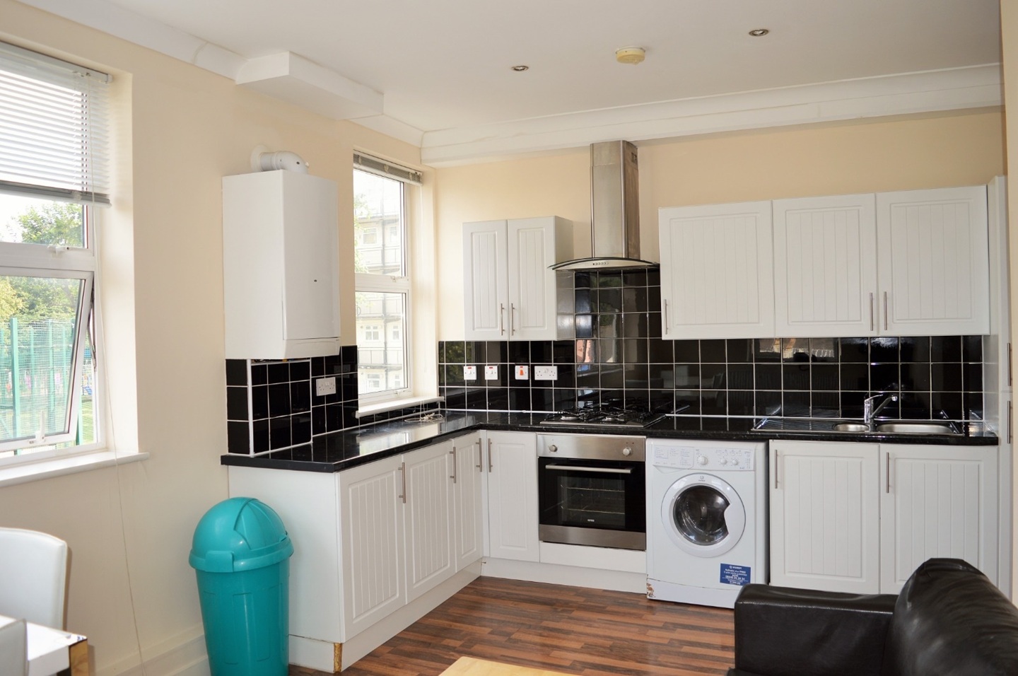 2 Bed Flat, Walburgh St, E1, N1 7GU