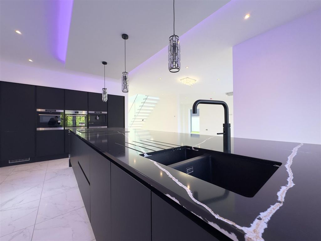 Additional image 5 of 4 bed detached house for saleClyde Grove, Crossford, Carluke ML8