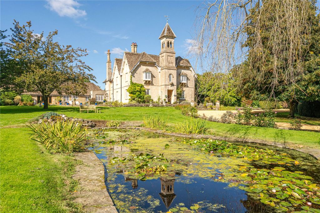 6 bed detached house for saleLanhill, Wiltshire SN14