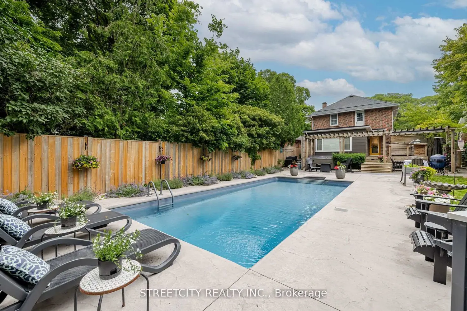 Additional image 12 of 931 Waterloo Street