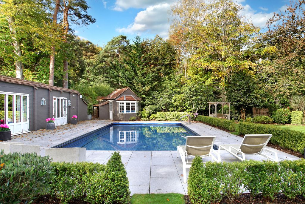 Additional image 29 of 8 bed detached house for saleBagshot Road, Ascot, Berkshire SL5
