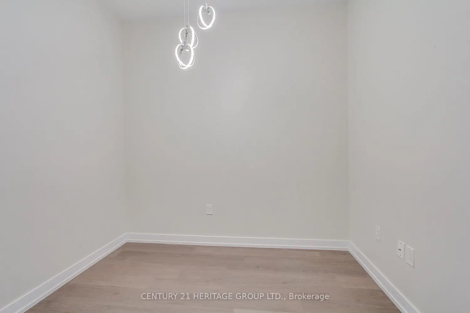 Additional image 15 of 555 William Graham Drive 250