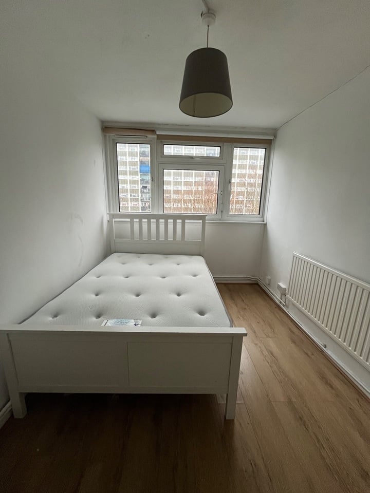 Room in a Shared Flat, Stanswood Gardens, SE5, N1 7GU