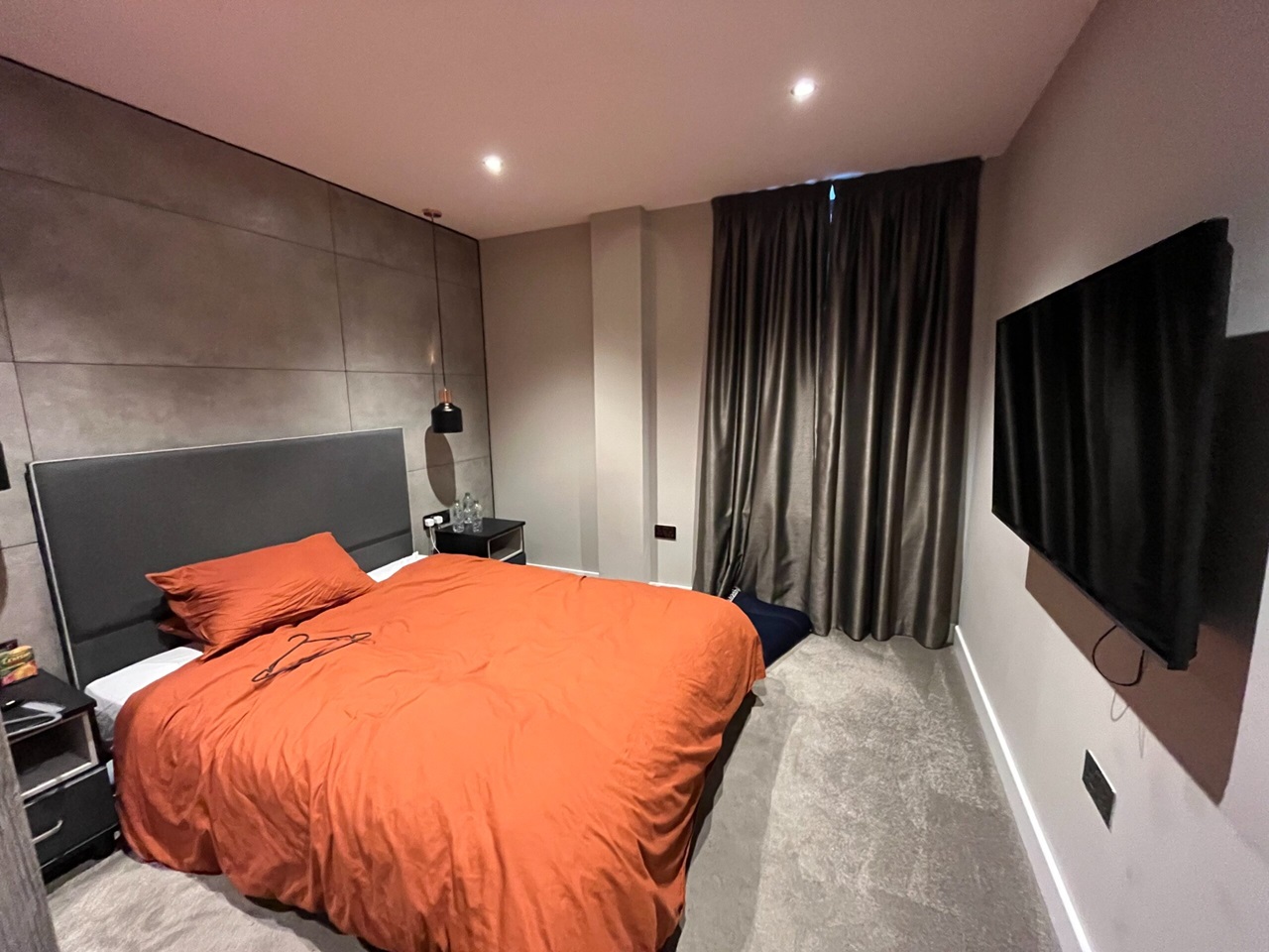 Additional image 2 of 2 Bed Flat, Park Square East, LS1, N1 7GU