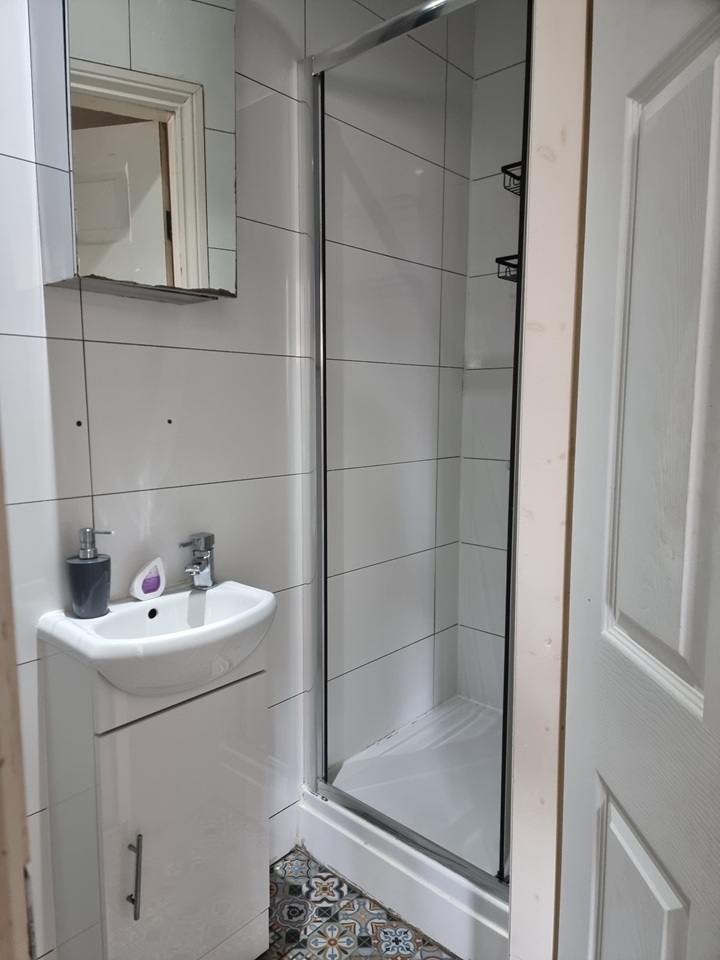 Additional image 11 of 2 Bed Flat, Stanmore Road, B16, N1 7GU