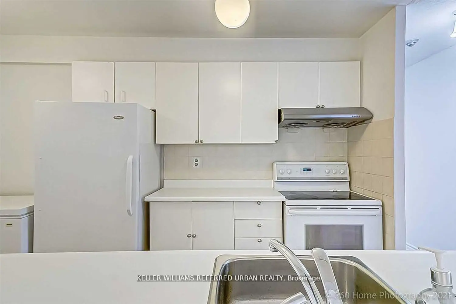 Additional image 15 of 4185 Shipp Drive 211