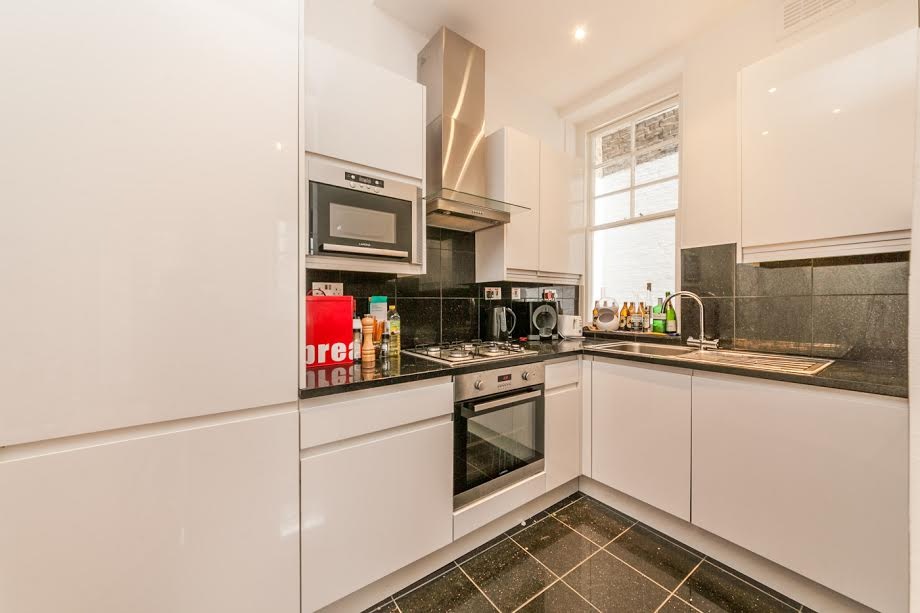 Additional image 3 of 2 Bed Flat, Rushcroft Road, SW2, N1 7GU