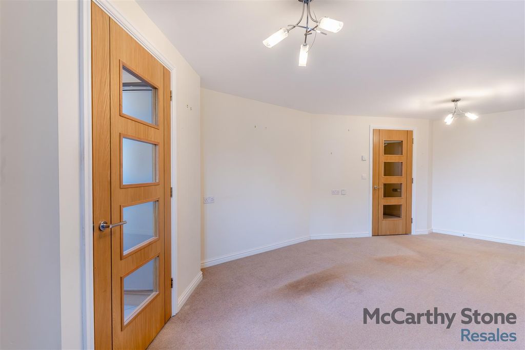 Additional image 3 of 2 bed flat for saleMiddleton Court, Picton Avenue, Porthcawl CF36