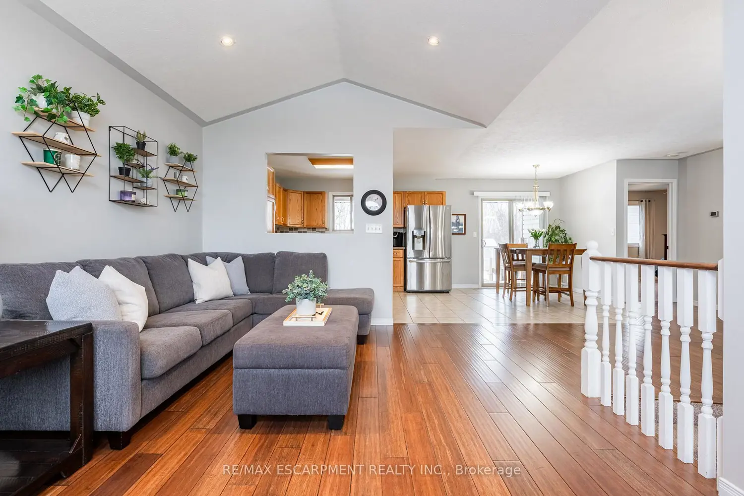 Additional image 4 of 62 Mission Road