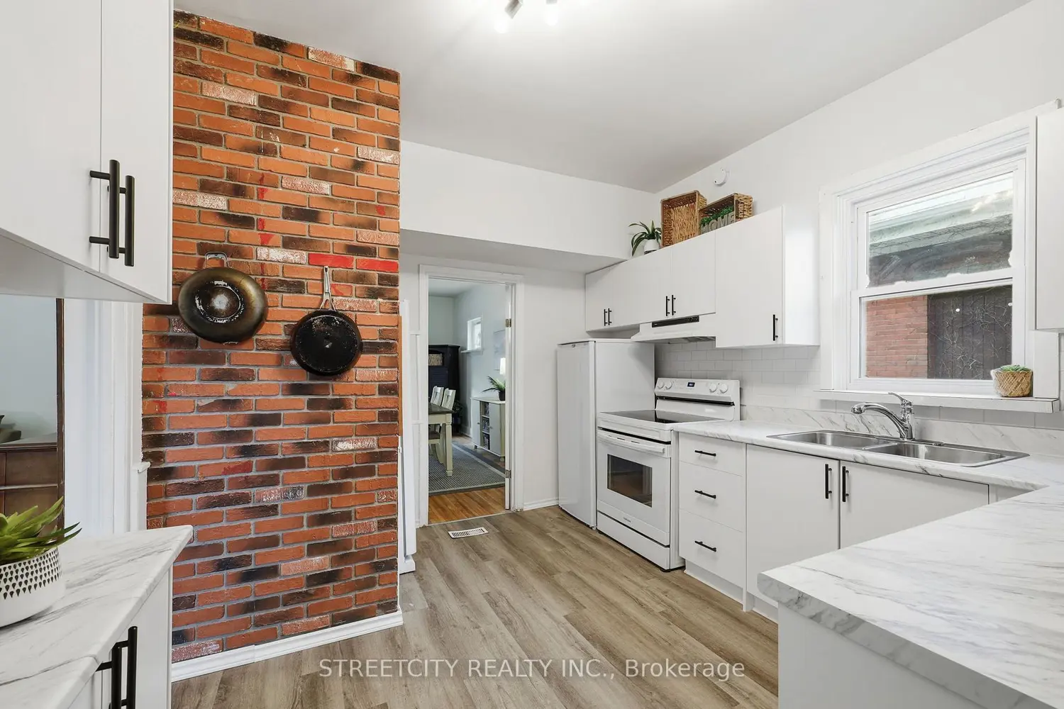 Additional image 8 of 8 Bellevue Avenue