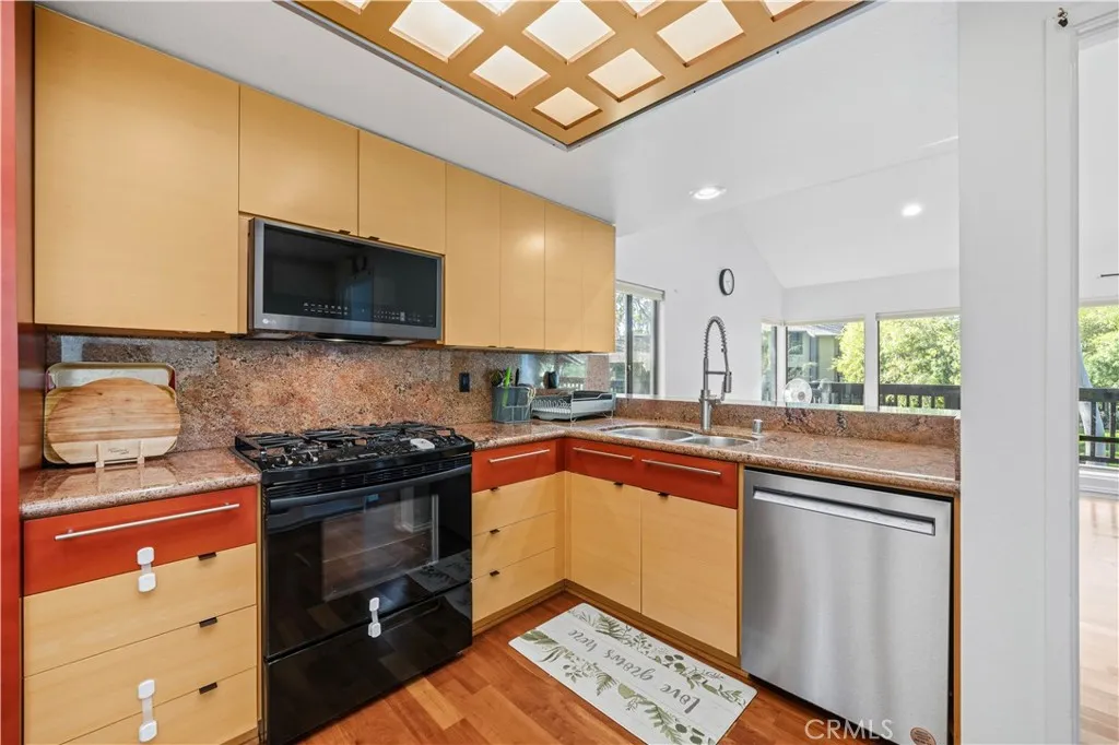 Additional image 51 of 5 Solana Unit 24, Irvine, CA 92612