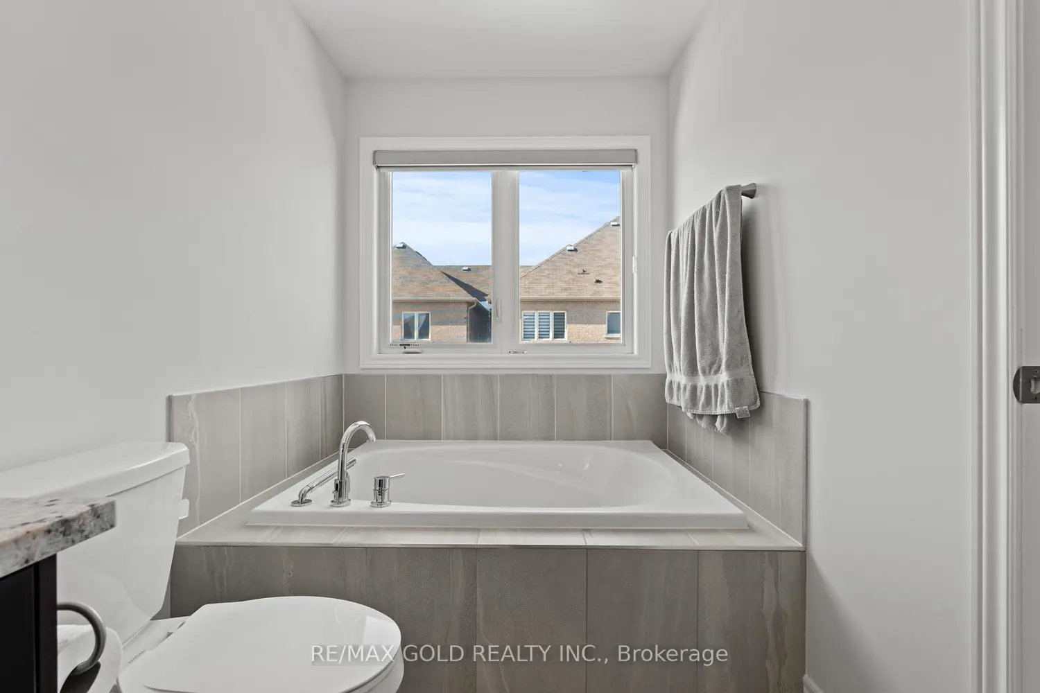 Additional image 14 of 59 Folgate Crescent