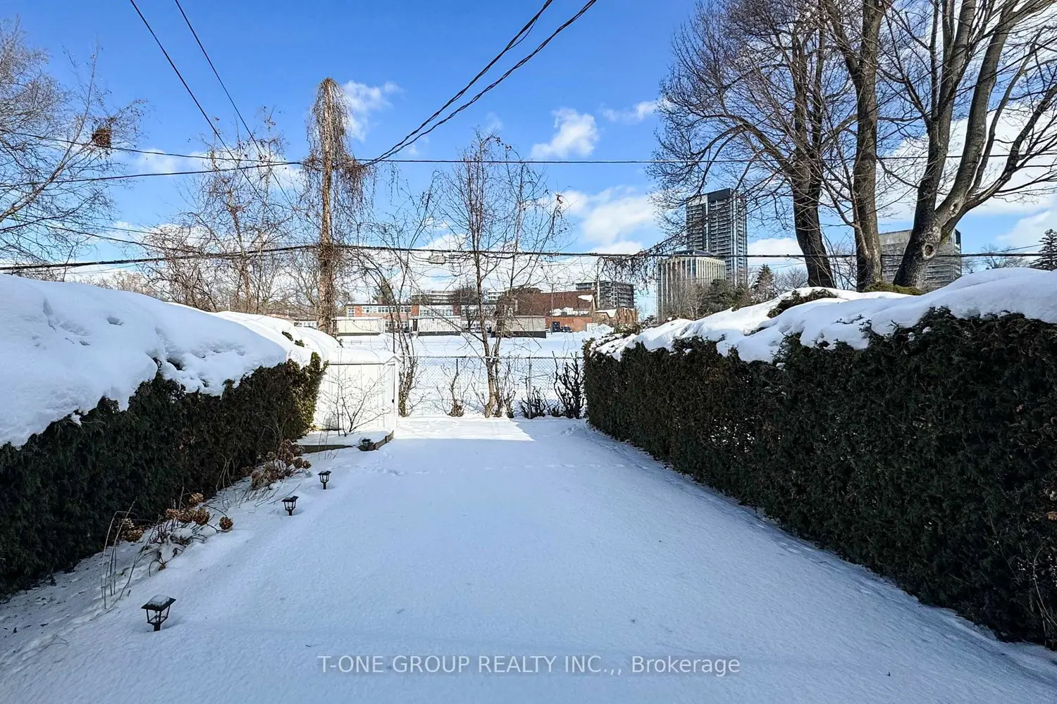 Additional image 19 of 26 Balaby Crescent