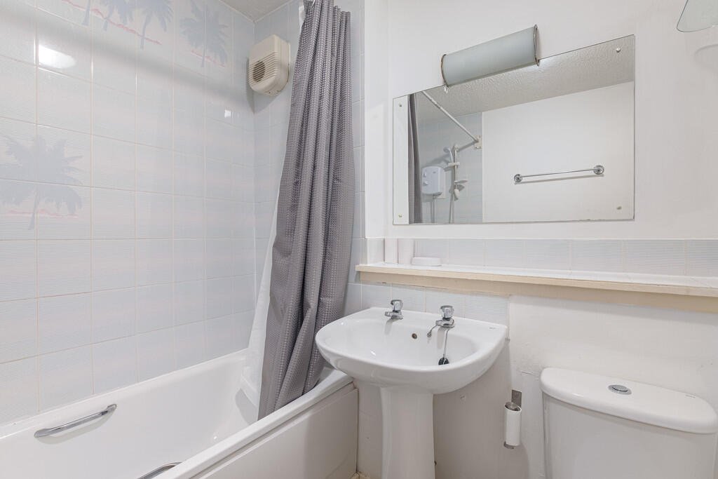 Additional image 8 of Hutcheon Low Place, Aberdeen