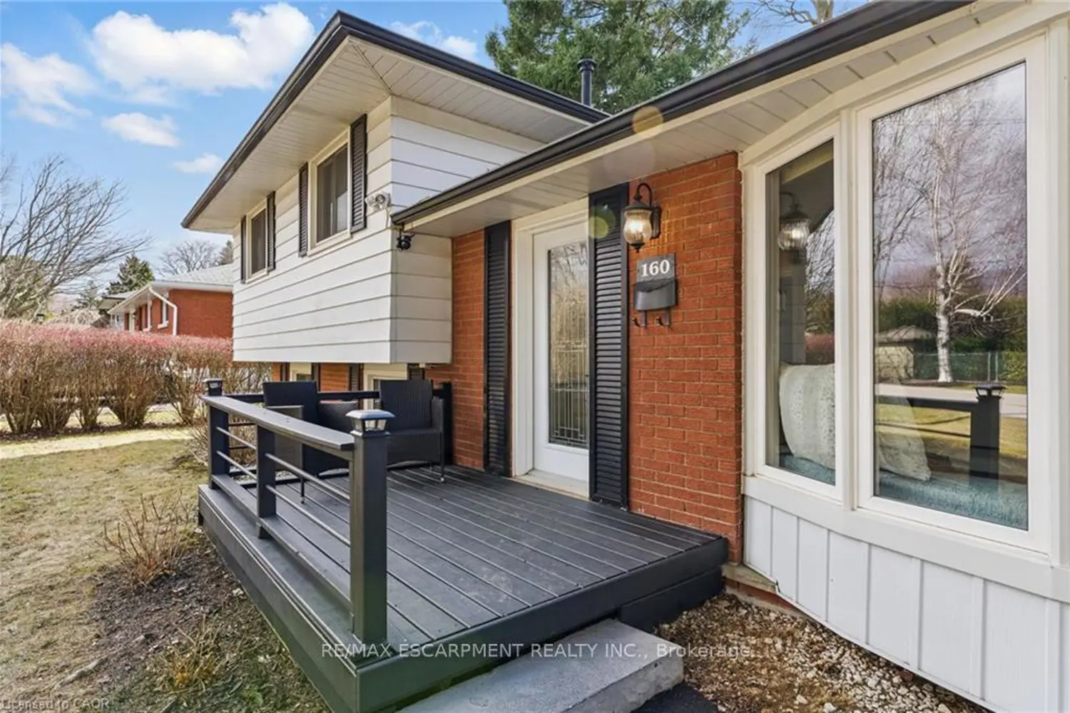 160 Council Crescent