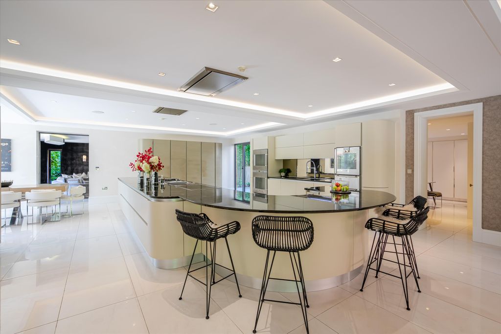 Additional image 9 of 6 bed detached house for saleWest Road, St George's Hill, Weybridge, Surrey KT13