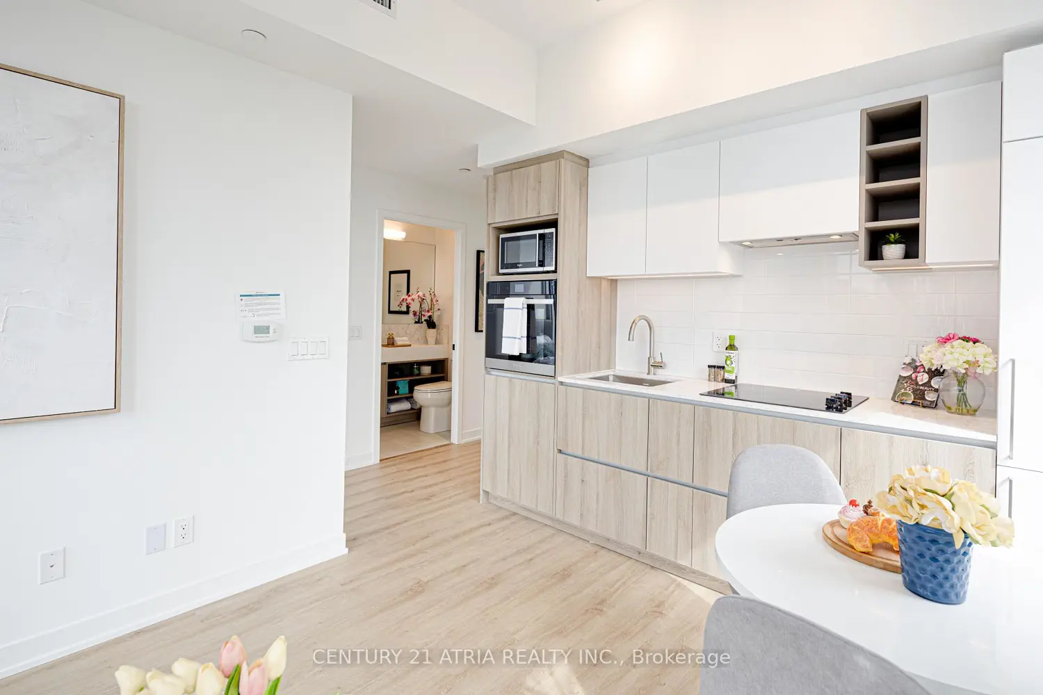 Additional image 16 of 319 Jarvis Street 2515