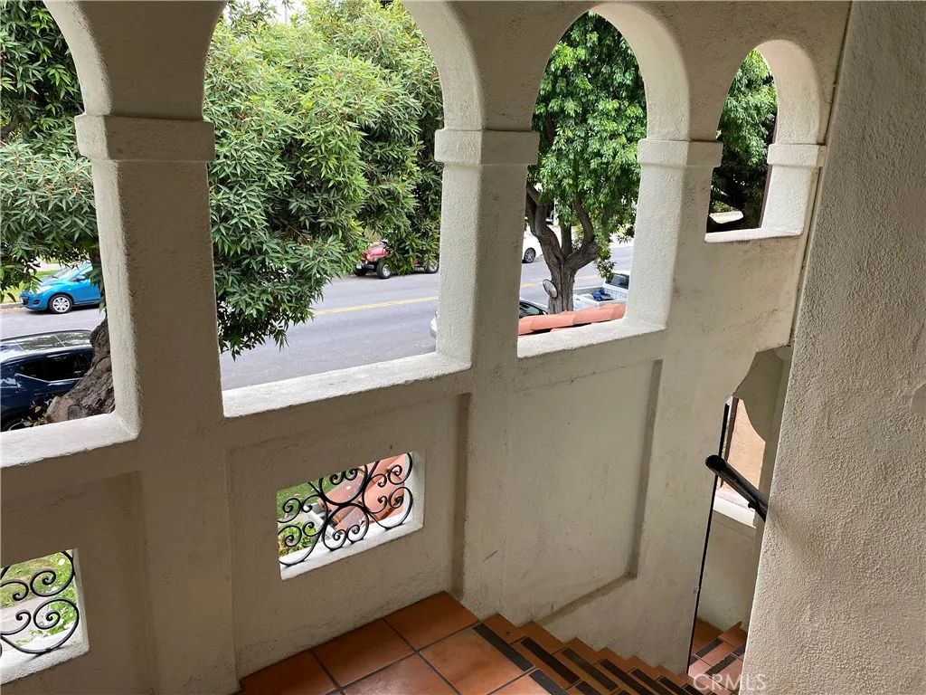 Additional image 5 of 1028 S Crescent Heights Boulevard, Los Angeles, CA 90035