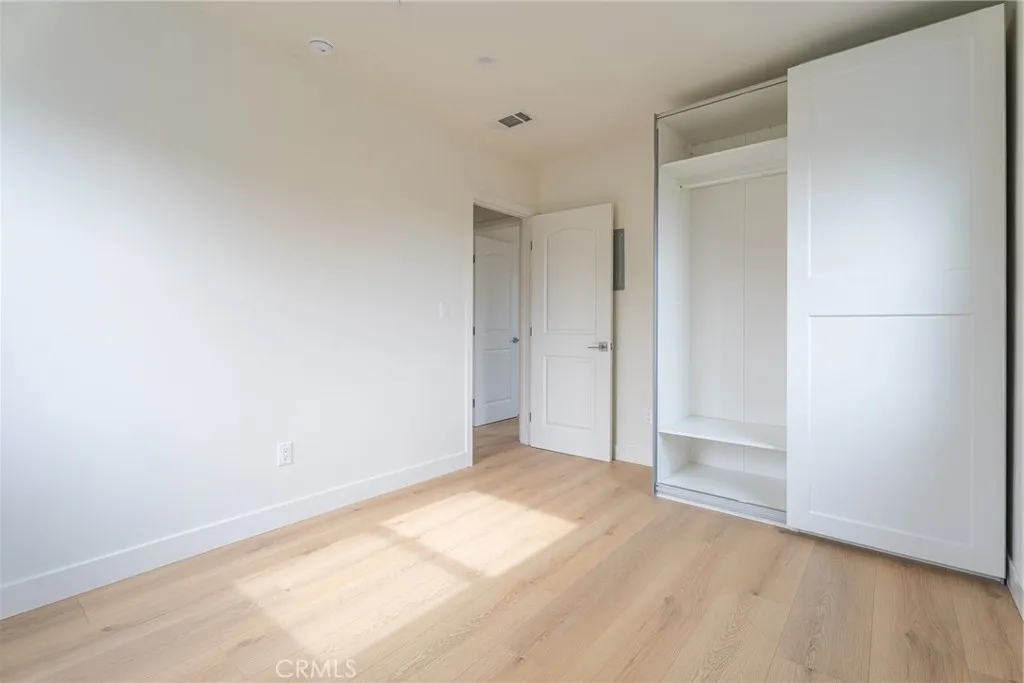 Additional image 23 of 1065 E Spazier Ave Unit 202, Burbank, CA 91502