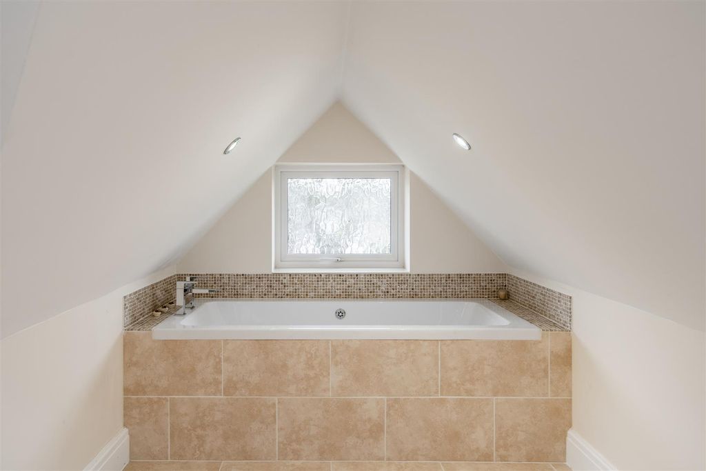 Additional image 21 of 7 bed detached house for saleWhitefields Road, Solihull B91