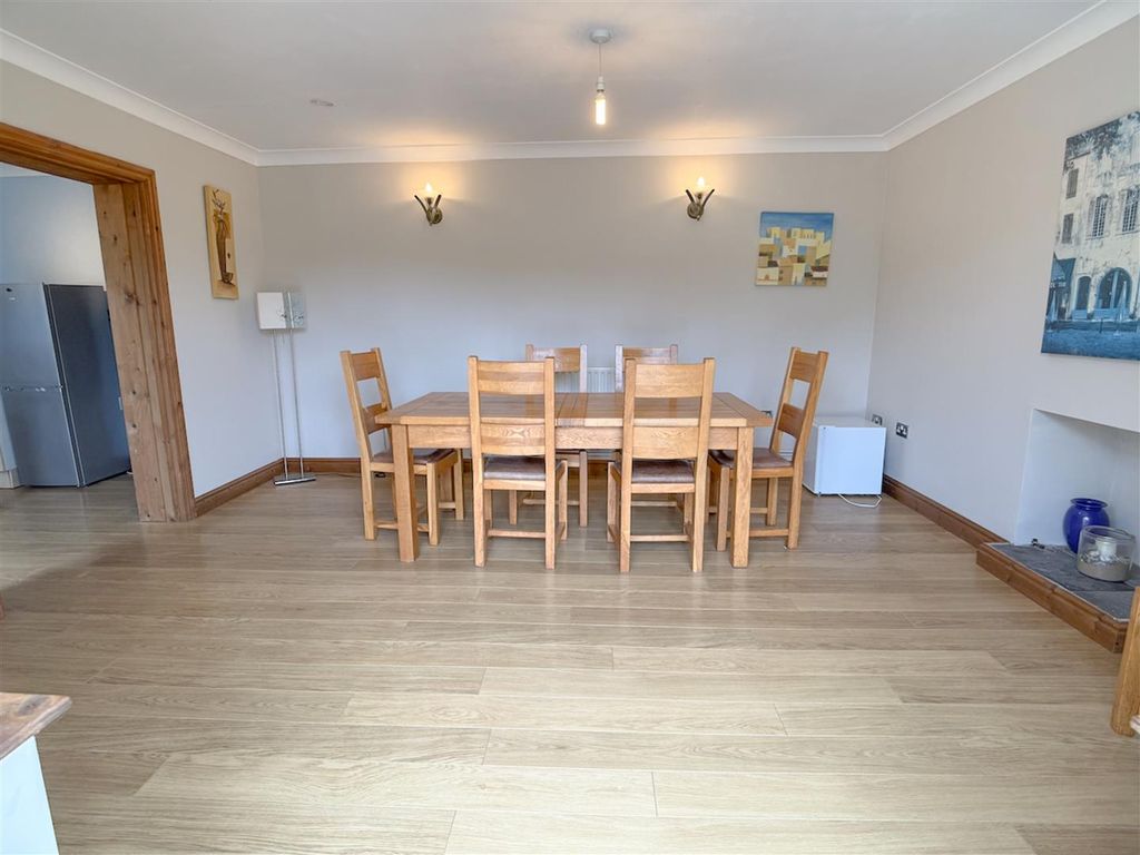 Additional image 21 of 2 bed flat for saleLangland Road, Mumbles SA3