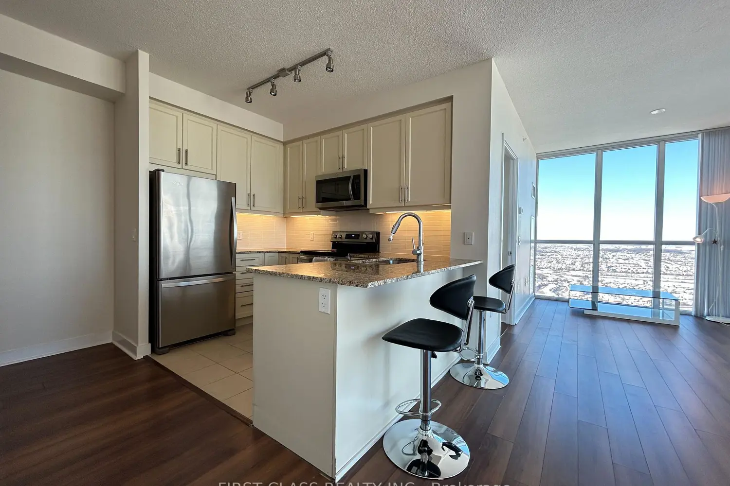 Additional image 2 of 3975 Grand Park Drive 3809