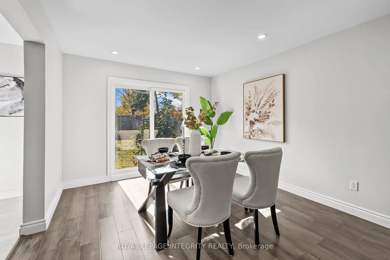 Additional image 4 of 83 Saddle Crescent