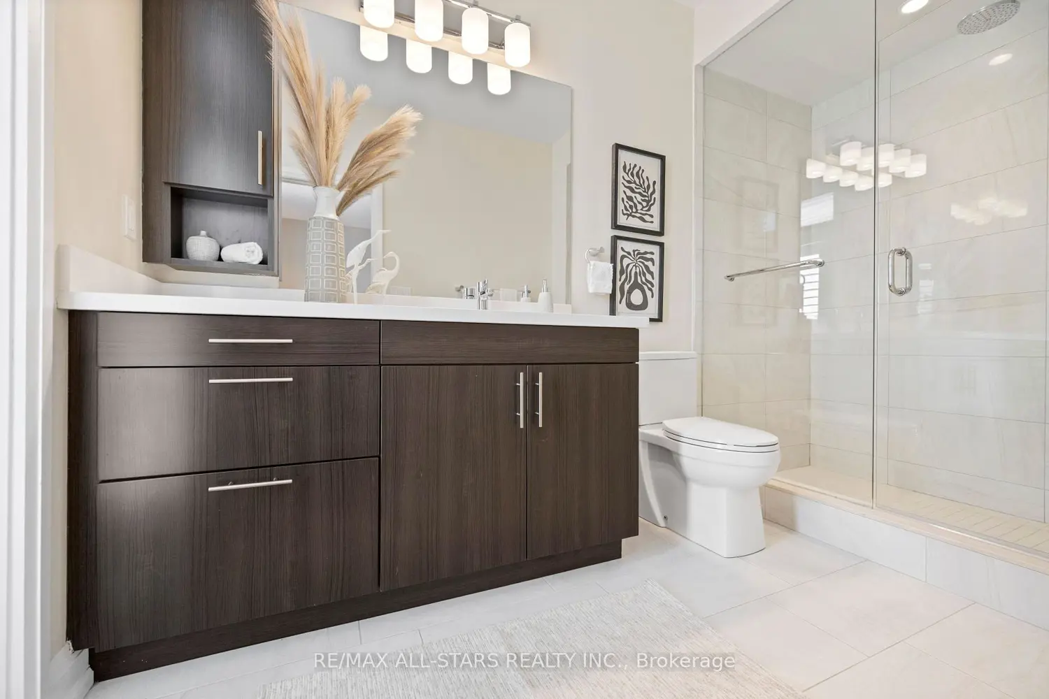 Additional image 12 of 85 Village Parkway