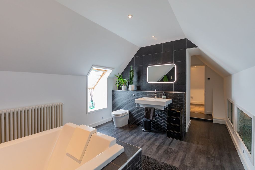 Additional image 27 of 5 bed villa for saleThe View, Rockfort, East Clyde Street, Helensburgh G84