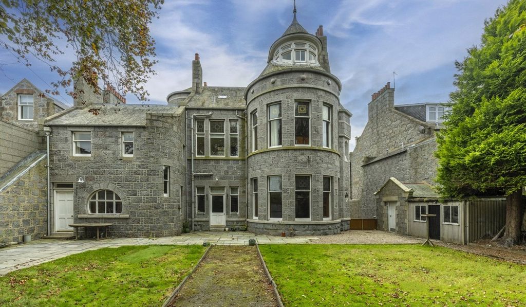 Additional image 11 of 8 bed detached house for saleRubislaw House, 50 Queens Road, Aberdeen AB15