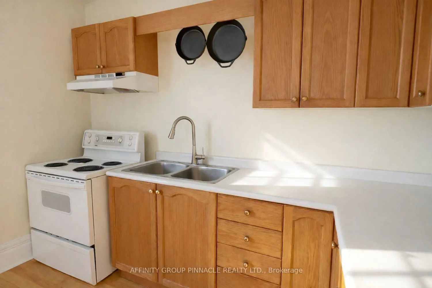 Additional image 4 of 482 Portage Road