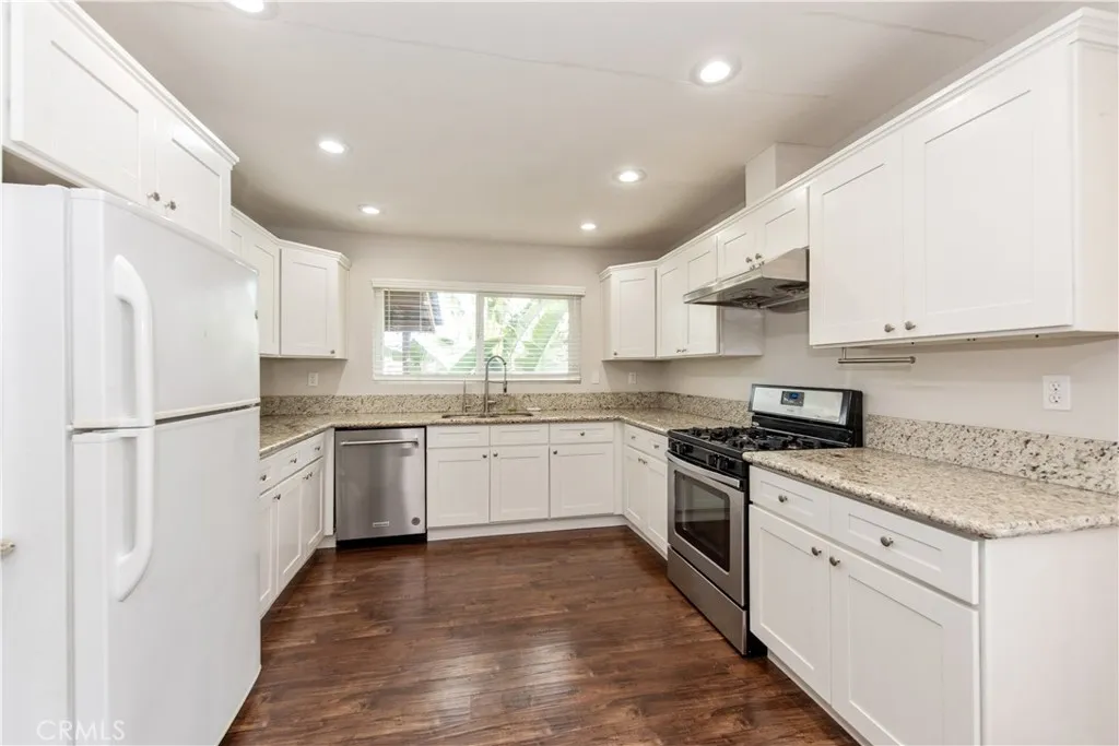 Additional image 8 of 2110 E North Redwood Dr, Anaheim, CA 92806