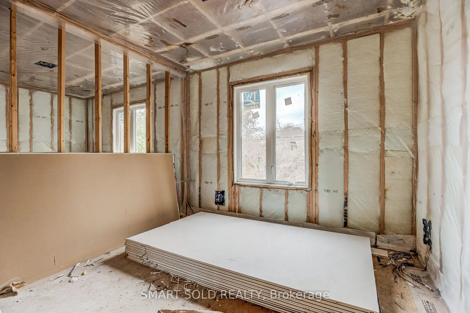 Additional image 15 of 4 Forty Third Street