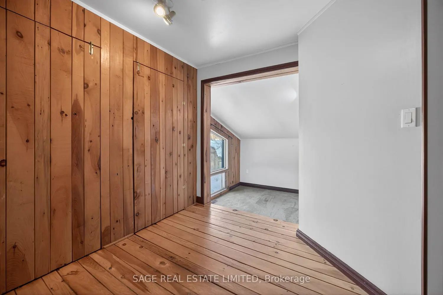 Additional image 9 of 877430 5 Line